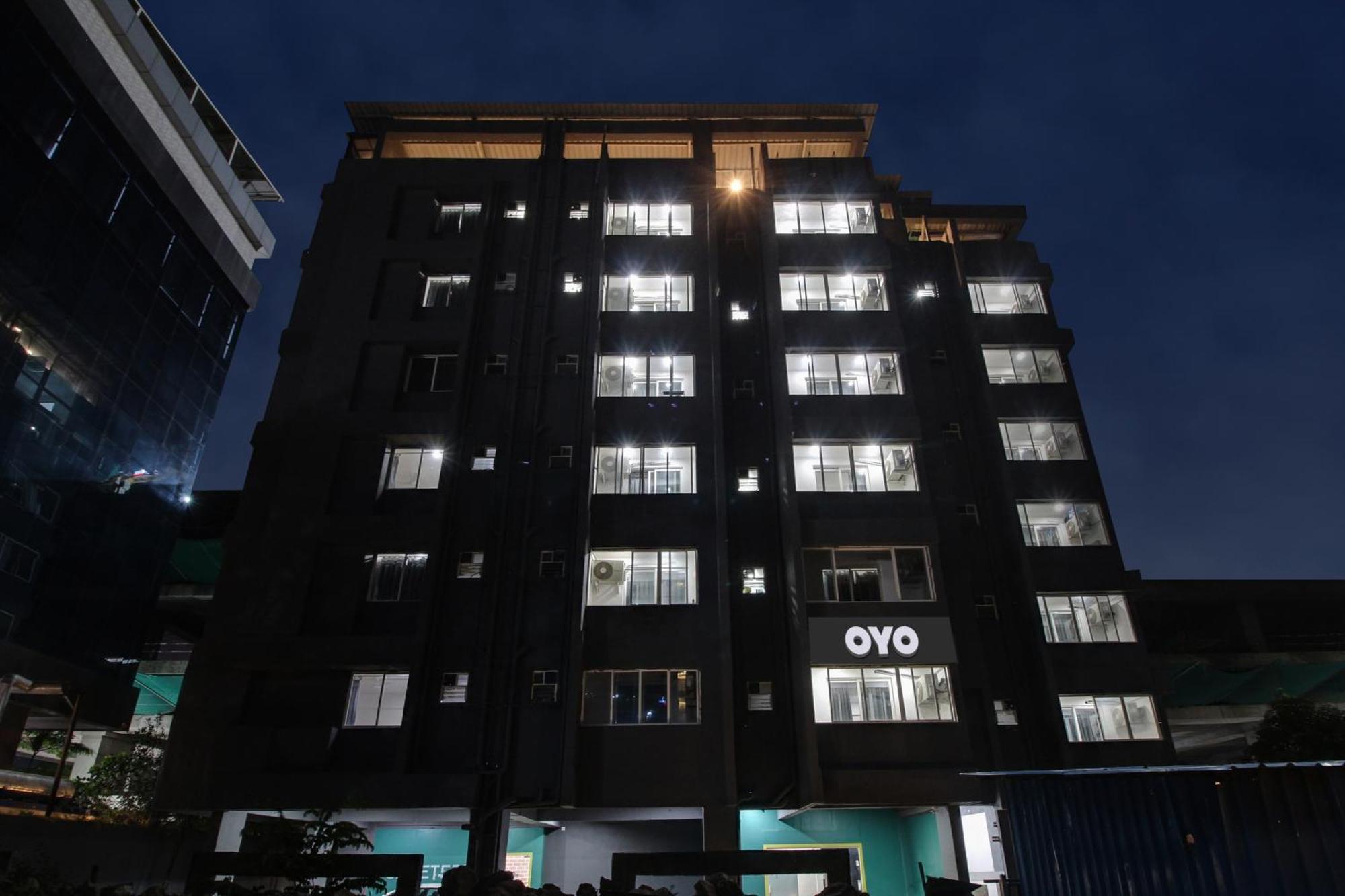 Hotel Super Oyo Townhouse 1237 Balewadi Méribel Village Exterior foto